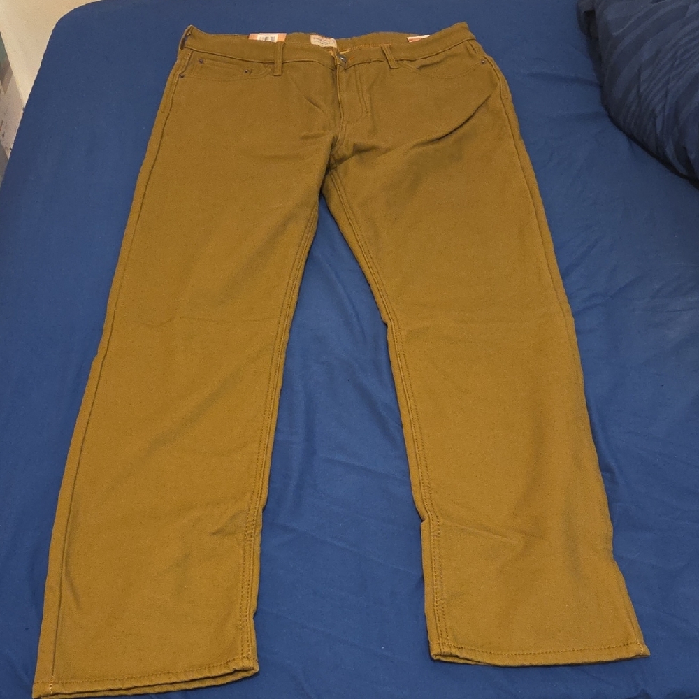Men's Classic Tan Chinos